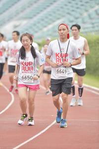 BIB: 6649, 6650
                            <button type="button" onclick="openModal(5942278)" class="btn btn-primary btn-sm float-right btn-popup" data-toggle="modal" data-target=".modal-high-quality">
                        <i class="fas fa-shopping-cart"></i> Add to Cart
                    </button>
                                            <button type="button" onclick="isThisMe(5942278, true)" class="btn btn-success btn-sm float-right btn-popup btn-isme hidden" data-toggle="tooltip" data-placement="bottom" title="นี่คือรูปของคุณใช่ไหม คลิกที่นี่เพื่อเอาเข้าอัลบั้ม">
                        <i class="fas fa-plus"></i> Add to album
                    </button>
                    <button type="button" onclick="isThisMe(5942278, false)" class="btn btn-warning btn-sm float-right btn-popup btn-isnotme hidden">
                        <i class="fas fa-ban"></i> Remove from album
                    </button>