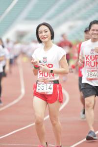 BIB: 384, 2019, 5514
                            <button type="button" onclick="openModal(5946333)" class="btn btn-primary btn-sm float-right btn-popup" data-toggle="modal" data-target=".modal-high-quality">
                        <i class="fas fa-shopping-cart"></i> Add to Cart
                    </button>
                                            <button type="button" onclick="isThisMe(5946333, true)" class="btn btn-success btn-sm float-right btn-popup btn-isme hidden" data-toggle="tooltip" data-placement="bottom" title="นี่คือรูปของคุณใช่ไหม คลิกที่นี่เพื่อเอาเข้าอัลบั้ม">
                        <i class="fas fa-plus"></i> Add to album
                    </button>
                    <button type="button" onclick="isThisMe(5946333, false)" class="btn btn-warning btn-sm float-right btn-popup btn-isnotme hidden">
                        <i class="fas fa-ban"></i> Remove from album
                    </button>