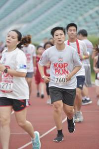 BIB: 760, 5271
                            <button type="button" onclick="openModal(5933684)" class="btn btn-primary btn-sm float-right btn-popup" data-toggle="modal" data-target=".modal-high-quality">
                        <i class="fas fa-shopping-cart"></i> Add to Cart
                    </button>
                                            <button type="button" onclick="isThisMe(5933684, true)" class="btn btn-success btn-sm float-right btn-popup btn-isme hidden" data-toggle="tooltip" data-placement="bottom" title="นี่คือรูปของคุณใช่ไหม คลิกที่นี่เพื่อเอาเข้าอัลบั้ม">
                        <i class="fas fa-plus"></i> Add to album
                    </button>
                    <button type="button" onclick="isThisMe(5933684, false)" class="btn btn-warning btn-sm float-right btn-popup btn-isnotme hidden">
                        <i class="fas fa-ban"></i> Remove from album
                    </button>