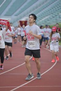 BIB: 295, 7052
                            <button type="button" onclick="openModal(5921717)" class="btn btn-primary btn-sm float-right btn-popup" data-toggle="modal" data-target=".modal-high-quality">
                        <i class="fas fa-shopping-cart"></i> Add to Cart
                    </button>
                                            <button type="button" onclick="isThisMe(5921717, true)" class="btn btn-success btn-sm float-right btn-popup btn-isme hidden" data-toggle="tooltip" data-placement="bottom" title="นี่คือรูปของคุณใช่ไหม คลิกที่นี่เพื่อเอาเข้าอัลบั้ม">
                        <i class="fas fa-plus"></i> Add to album
                    </button>
                    <button type="button" onclick="isThisMe(5921717, false)" class="btn btn-warning btn-sm float-right btn-popup btn-isnotme hidden">
                        <i class="fas fa-ban"></i> Remove from album
                    </button>