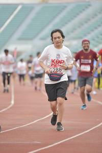 BIB: 288
                            <button type="button" onclick="openModal(5949890)" class="btn btn-primary btn-sm float-right btn-popup" data-toggle="modal" data-target=".modal-high-quality">
                        <i class="fas fa-shopping-cart"></i> Add to Cart
                    </button>
                                            <button type="button" onclick="isThisMe(5949890, true)" class="btn btn-success btn-sm float-right btn-popup btn-isme hidden" data-toggle="tooltip" data-placement="bottom" title="นี่คือรูปของคุณใช่ไหม คลิกที่นี่เพื่อเอาเข้าอัลบั้ม">
                        <i class="fas fa-plus"></i> Add to album
                    </button>
                    <button type="button" onclick="isThisMe(5949890, false)" class="btn btn-warning btn-sm float-right btn-popup btn-isnotme hidden">
                        <i class="fas fa-ban"></i> Remove from album
                    </button>