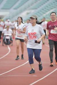 BIB: 1835, 3206, 2019
                            <button type="button" onclick="openModal(5934796)" class="btn btn-primary btn-sm float-right btn-popup" data-toggle="modal" data-target=".modal-high-quality">
                        <i class="fas fa-shopping-cart"></i> Add to Cart
                    </button>
                                            <button type="button" onclick="isThisMe(5934796, true)" class="btn btn-success btn-sm float-right btn-popup btn-isme hidden" data-toggle="tooltip" data-placement="bottom" title="นี่คือรูปของคุณใช่ไหม คลิกที่นี่เพื่อเอาเข้าอัลบั้ม">
                        <i class="fas fa-plus"></i> Add to album
                    </button>
                    <button type="button" onclick="isThisMe(5934796, false)" class="btn btn-warning btn-sm float-right btn-popup btn-isnotme hidden">
                        <i class="fas fa-ban"></i> Remove from album
                    </button>