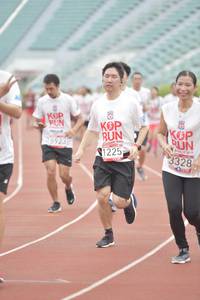 BIB: 3328, 5923, 1225
                            <button type="button" onclick="openModal(5948615)" class="btn btn-primary btn-sm float-right btn-popup" data-toggle="modal" data-target=".modal-high-quality">
                        <i class="fas fa-shopping-cart"></i> Add to Cart
                    </button>
                                            <button type="button" onclick="isThisMe(5948615, true)" class="btn btn-success btn-sm float-right btn-popup btn-isme hidden" data-toggle="tooltip" data-placement="bottom" title="นี่คือรูปของคุณใช่ไหม คลิกที่นี่เพื่อเอาเข้าอัลบั้ม">
                        <i class="fas fa-plus"></i> Add to album
                    </button>
                    <button type="button" onclick="isThisMe(5948615, false)" class="btn btn-warning btn-sm float-right btn-popup btn-isnotme hidden">
                        <i class="fas fa-ban"></i> Remove from album
                    </button>