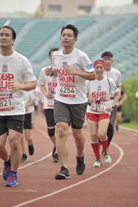 BIB: 4254, 821
                            <button type="button" onclick="openModal(5951759)" class="btn btn-primary btn-sm float-right btn-popup" data-toggle="modal" data-target=".modal-high-quality">
                        <i class="fas fa-shopping-cart"></i> Add to Cart
                    </button>
                                            <button type="button" onclick="isThisMe(5951759, true)" class="btn btn-success btn-sm float-right btn-popup btn-isme hidden" data-toggle="tooltip" data-placement="bottom" title="นี่คือรูปของคุณใช่ไหม คลิกที่นี่เพื่อเอาเข้าอัลบั้ม">
                        <i class="fas fa-plus"></i> Add to album
                    </button>
                    <button type="button" onclick="isThisMe(5951759, false)" class="btn btn-warning btn-sm float-right btn-popup btn-isnotme hidden">
                        <i class="fas fa-ban"></i> Remove from album
                    </button>