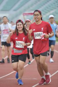 BIB: 6080, 609, 
                            <button type="button" onclick="openModal(5933976)" class="btn btn-primary btn-sm float-right btn-popup" data-toggle="modal" data-target=".modal-high-quality">
                        <i class="fas fa-shopping-cart"></i> Add to Cart
                    </button>
                                            <button type="button" onclick="isThisMe(5933976, true)" class="btn btn-success btn-sm float-right btn-popup btn-isme hidden" data-toggle="tooltip" data-placement="bottom" title="นี่คือรูปของคุณใช่ไหม คลิกที่นี่เพื่อเอาเข้าอัลบั้ม">
                        <i class="fas fa-plus"></i> Add to album
                    </button>
                    <button type="button" onclick="isThisMe(5933976, false)" class="btn btn-warning btn-sm float-right btn-popup btn-isnotme hidden">
                        <i class="fas fa-ban"></i> Remove from album
                    </button>