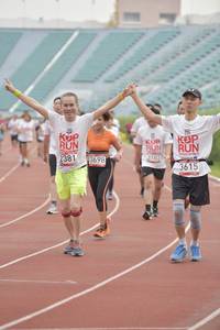 BIB: 3187, 2381, 201, 3698, 3615, 
                            <button type="button" onclick="openModal(5952384)" class="btn btn-primary btn-sm float-right btn-popup" data-toggle="modal" data-target=".modal-high-quality">
                        <i class="fas fa-shopping-cart"></i> Add to Cart
                    </button>
                                            <button type="button" onclick="isThisMe(5952384, true)" class="btn btn-success btn-sm float-right btn-popup btn-isme hidden" data-toggle="tooltip" data-placement="bottom" title="นี่คือรูปของคุณใช่ไหม คลิกที่นี่เพื่อเอาเข้าอัลบั้ม">
                        <i class="fas fa-plus"></i> Add to album
                    </button>
                    <button type="button" onclick="isThisMe(5952384, false)" class="btn btn-warning btn-sm float-right btn-popup btn-isnotme hidden">
                        <i class="fas fa-ban"></i> Remove from album
                    </button>