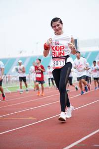 BIB: 3011
                            <button type="button" onclick="openModal(5936572)" class="btn btn-primary btn-sm float-right btn-popup" data-toggle="modal" data-target=".modal-high-quality">
                        <i class="fas fa-shopping-cart"></i> Add to Cart
                    </button>
                                            <button type="button" onclick="isThisMe(5936572, true)" class="btn btn-success btn-sm float-right btn-popup btn-isme hidden" data-toggle="tooltip" data-placement="bottom" title="นี่คือรูปของคุณใช่ไหม คลิกที่นี่เพื่อเอาเข้าอัลบั้ม">
                        <i class="fas fa-plus"></i> Add to album
                    </button>
                    <button type="button" onclick="isThisMe(5936572, false)" class="btn btn-warning btn-sm float-right btn-popup btn-isnotme hidden">
                        <i class="fas fa-ban"></i> Remove from album
                    </button>