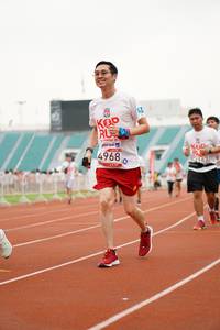 BIB: 201, 4968, 162
                            <button type="button" onclick="openModal(6026913)" class="btn btn-primary btn-sm float-right btn-popup" data-toggle="modal" data-target=".modal-high-quality">
                        <i class="fas fa-shopping-cart"></i> Add to Cart
                    </button>
                                            <button type="button" onclick="isThisMe(6026913, true)" class="btn btn-success btn-sm float-right btn-popup btn-isme hidden" data-toggle="tooltip" data-placement="bottom" title="นี่คือรูปของคุณใช่ไหม คลิกที่นี่เพื่อเอาเข้าอัลบั้ม">
                        <i class="fas fa-plus"></i> Add to album
                    </button>
                    <button type="button" onclick="isThisMe(6026913, false)" class="btn btn-warning btn-sm float-right btn-popup btn-isnotme hidden">
                        <i class="fas fa-ban"></i> Remove from album
                    </button>