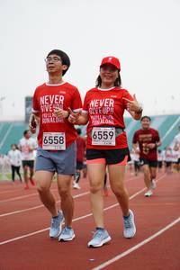 BIB: 6559, 6558
                            <button type="button" onclick="openModal(5938522)" class="btn btn-primary btn-sm float-right btn-popup" data-toggle="modal" data-target=".modal-high-quality">
                        <i class="fas fa-shopping-cart"></i> Add to Cart
                    </button>
                                            <button type="button" onclick="isThisMe(5938522, true)" class="btn btn-success btn-sm float-right btn-popup btn-isme hidden" data-toggle="tooltip" data-placement="bottom" title="นี่คือรูปของคุณใช่ไหม คลิกที่นี่เพื่อเอาเข้าอัลบั้ม">
                        <i class="fas fa-plus"></i> Add to album
                    </button>
                    <button type="button" onclick="isThisMe(5938522, false)" class="btn btn-warning btn-sm float-right btn-popup btn-isnotme hidden">
                        <i class="fas fa-ban"></i> Remove from album
                    </button>