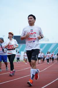 BIB: 2918, 3254
                            <button type="button" onclick="openModal(5936150)" class="btn btn-primary btn-sm float-right btn-popup" data-toggle="modal" data-target=".modal-high-quality">
                        <i class="fas fa-shopping-cart"></i> Add to Cart
                    </button>
                                            <button type="button" onclick="isThisMe(5936150, true)" class="btn btn-success btn-sm float-right btn-popup btn-isme hidden" data-toggle="tooltip" data-placement="bottom" title="นี่คือรูปของคุณใช่ไหม คลิกที่นี่เพื่อเอาเข้าอัลบั้ม">
                        <i class="fas fa-plus"></i> Add to album
                    </button>
                    <button type="button" onclick="isThisMe(5936150, false)" class="btn btn-warning btn-sm float-right btn-popup btn-isnotme hidden">
                        <i class="fas fa-ban"></i> Remove from album
                    </button>