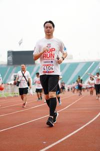 BIB: 201, 4104
                            <button type="button" onclick="openModal(6022926)" class="btn btn-primary btn-sm float-right btn-popup" data-toggle="modal" data-target=".modal-high-quality">
                        <i class="fas fa-shopping-cart"></i> Add to Cart
                    </button>
                                            <button type="button" onclick="isThisMe(6022926, true)" class="btn btn-success btn-sm float-right btn-popup btn-isme hidden" data-toggle="tooltip" data-placement="bottom" title="นี่คือรูปของคุณใช่ไหม คลิกที่นี่เพื่อเอาเข้าอัลบั้ม">
                        <i class="fas fa-plus"></i> Add to album
                    </button>
                    <button type="button" onclick="isThisMe(6022926, false)" class="btn btn-warning btn-sm float-right btn-popup btn-isnotme hidden">
                        <i class="fas fa-ban"></i> Remove from album
                    </button>