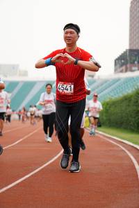 BIB: 4541
                            <button type="button" onclick="openModal(6021027)" class="btn btn-primary btn-sm float-right btn-popup" data-toggle="modal" data-target=".modal-high-quality">
                        <i class="fas fa-shopping-cart"></i> Add to Cart
                    </button>
                                            <button type="button" onclick="isThisMe(6021027, true)" class="btn btn-success btn-sm float-right btn-popup btn-isme hidden" data-toggle="tooltip" data-placement="bottom" title="นี่คือรูปของคุณใช่ไหม คลิกที่นี่เพื่อเอาเข้าอัลบั้ม">
                        <i class="fas fa-plus"></i> Add to album
                    </button>
                    <button type="button" onclick="isThisMe(6021027, false)" class="btn btn-warning btn-sm float-right btn-popup btn-isnotme hidden">
                        <i class="fas fa-ban"></i> Remove from album
                    </button>