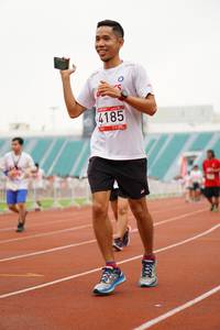 BIB: 4185
                            <button type="button" onclick="openModal(6026906)" class="btn btn-primary btn-sm float-right btn-popup" data-toggle="modal" data-target=".modal-high-quality">
                        <i class="fas fa-shopping-cart"></i> Add to Cart
                    </button>
                                            <button type="button" onclick="isThisMe(6026906, true)" class="btn btn-success btn-sm float-right btn-popup btn-isme hidden" data-toggle="tooltip" data-placement="bottom" title="นี่คือรูปของคุณใช่ไหม คลิกที่นี่เพื่อเอาเข้าอัลบั้ม">
                        <i class="fas fa-plus"></i> Add to album
                    </button>
                    <button type="button" onclick="isThisMe(6026906, false)" class="btn btn-warning btn-sm float-right btn-popup btn-isnotme hidden">
                        <i class="fas fa-ban"></i> Remove from album
                    </button>