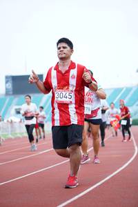 BIB: 3045
                            <button type="button" onclick="openModal(5937112)" class="btn btn-primary btn-sm float-right btn-popup" data-toggle="modal" data-target=".modal-high-quality">
                        <i class="fas fa-shopping-cart"></i> Add to Cart
                    </button>
                                            <button type="button" onclick="isThisMe(5937112, true)" class="btn btn-success btn-sm float-right btn-popup btn-isme hidden" data-toggle="tooltip" data-placement="bottom" title="นี่คือรูปของคุณใช่ไหม คลิกที่นี่เพื่อเอาเข้าอัลบั้ม">
                        <i class="fas fa-plus"></i> Add to album
                    </button>
                    <button type="button" onclick="isThisMe(5937112, false)" class="btn btn-warning btn-sm float-right btn-popup btn-isnotme hidden">
                        <i class="fas fa-ban"></i> Remove from album
                    </button>