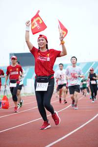 BIB: 6529
                            <button type="button" onclick="openModal(5937167)" class="btn btn-primary btn-sm float-right btn-popup" data-toggle="modal" data-target=".modal-high-quality">
                        <i class="fas fa-shopping-cart"></i> Add to Cart
                    </button>
                                            <button type="button" onclick="isThisMe(5937167, true)" class="btn btn-success btn-sm float-right btn-popup btn-isme hidden" data-toggle="tooltip" data-placement="bottom" title="นี่คือรูปของคุณใช่ไหม คลิกที่นี่เพื่อเอาเข้าอัลบั้ม">
                        <i class="fas fa-plus"></i> Add to album
                    </button>
                    <button type="button" onclick="isThisMe(5937167, false)" class="btn btn-warning btn-sm float-right btn-popup btn-isnotme hidden">
                        <i class="fas fa-ban"></i> Remove from album
                    </button>