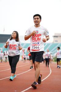 BIB: 1544, 6186
                            <button type="button" onclick="openModal(5941025)" class="btn btn-primary btn-sm float-right btn-popup" data-toggle="modal" data-target=".modal-high-quality">
                        <i class="fas fa-shopping-cart"></i> Add to Cart
                    </button>
                                            <button type="button" onclick="isThisMe(5941025, true)" class="btn btn-success btn-sm float-right btn-popup btn-isme hidden" data-toggle="tooltip" data-placement="bottom" title="นี่คือรูปของคุณใช่ไหม คลิกที่นี่เพื่อเอาเข้าอัลบั้ม">
                        <i class="fas fa-plus"></i> Add to album
                    </button>
                    <button type="button" onclick="isThisMe(5941025, false)" class="btn btn-warning btn-sm float-right btn-popup btn-isnotme hidden">
                        <i class="fas fa-ban"></i> Remove from album
                    </button>