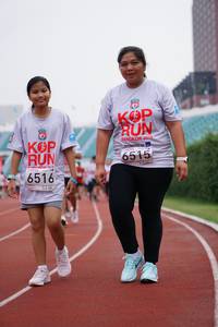 BIB: 6515, 6516
                            <button type="button" onclick="openModal(5938016)" class="btn btn-primary btn-sm float-right btn-popup" data-toggle="modal" data-target=".modal-high-quality">
                        <i class="fas fa-shopping-cart"></i> Add to Cart
                    </button>
                                            <button type="button" onclick="isThisMe(5938016, true)" class="btn btn-success btn-sm float-right btn-popup btn-isme hidden" data-toggle="tooltip" data-placement="bottom" title="นี่คือรูปของคุณใช่ไหม คลิกที่นี่เพื่อเอาเข้าอัลบั้ม">
                        <i class="fas fa-plus"></i> Add to album
                    </button>
                    <button type="button" onclick="isThisMe(5938016, false)" class="btn btn-warning btn-sm float-right btn-popup btn-isnotme hidden">
                        <i class="fas fa-ban"></i> Remove from album
                    </button>