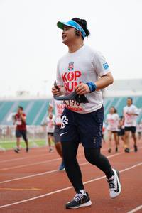 BIB: 496
                            <button type="button" onclick="openModal(6023174)" class="btn btn-primary btn-sm float-right btn-popup" data-toggle="modal" data-target=".modal-high-quality">
                        <i class="fas fa-shopping-cart"></i> Add to Cart
                    </button>
                                            <button type="button" onclick="isThisMe(6023174, true)" class="btn btn-success btn-sm float-right btn-popup btn-isme hidden" data-toggle="tooltip" data-placement="bottom" title="นี่คือรูปของคุณใช่ไหม คลิกที่นี่เพื่อเอาเข้าอัลบั้ม">
                        <i class="fas fa-plus"></i> Add to album
                    </button>
                    <button type="button" onclick="isThisMe(6023174, false)" class="btn btn-warning btn-sm float-right btn-popup btn-isnotme hidden">
                        <i class="fas fa-ban"></i> Remove from album
                    </button>