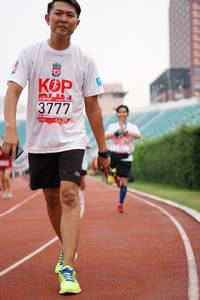 BIB: 3777
                            <button type="button" onclick="openModal(5939408)" class="btn btn-primary btn-sm float-right btn-popup" data-toggle="modal" data-target=".modal-high-quality">
                        <i class="fas fa-shopping-cart"></i> Add to Cart
                    </button>
                                            <button type="button" onclick="isThisMe(5939408, true)" class="btn btn-success btn-sm float-right btn-popup btn-isme hidden" data-toggle="tooltip" data-placement="bottom" title="นี่คือรูปของคุณใช่ไหม คลิกที่นี่เพื่อเอาเข้าอัลบั้ม">
                        <i class="fas fa-plus"></i> Add to album
                    </button>
                    <button type="button" onclick="isThisMe(5939408, false)" class="btn btn-warning btn-sm float-right btn-popup btn-isnotme hidden">
                        <i class="fas fa-ban"></i> Remove from album
                    </button>