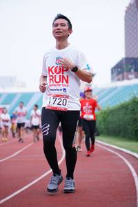 BIB: 2019, 1720
                            <button type="button" onclick="openModal(5936379)" class="btn btn-primary btn-sm float-right btn-popup" data-toggle="modal" data-target=".modal-high-quality">
                        <i class="fas fa-shopping-cart"></i> Add to Cart
                    </button>
                                            <button type="button" onclick="isThisMe(5936379, true)" class="btn btn-success btn-sm float-right btn-popup btn-isme hidden" data-toggle="tooltip" data-placement="bottom" title="นี่คือรูปของคุณใช่ไหม คลิกที่นี่เพื่อเอาเข้าอัลบั้ม">
                        <i class="fas fa-plus"></i> Add to album
                    </button>
                    <button type="button" onclick="isThisMe(5936379, false)" class="btn btn-warning btn-sm float-right btn-popup btn-isnotme hidden">
                        <i class="fas fa-ban"></i> Remove from album
                    </button>