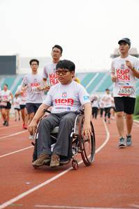 BIB: 2656
                            <button type="button" onclick="openModal(6022363)" class="btn btn-primary btn-sm float-right btn-popup" data-toggle="modal" data-target=".modal-high-quality">
                        <i class="fas fa-shopping-cart"></i> Add to Cart
                    </button>
                                            <button type="button" onclick="isThisMe(6022363, true)" class="btn btn-success btn-sm float-right btn-popup btn-isme hidden" data-toggle="tooltip" data-placement="bottom" title="นี่คือรูปของคุณใช่ไหม คลิกที่นี่เพื่อเอาเข้าอัลบั้ม">
                        <i class="fas fa-plus"></i> Add to album
                    </button>
                    <button type="button" onclick="isThisMe(6022363, false)" class="btn btn-warning btn-sm float-right btn-popup btn-isnotme hidden">
                        <i class="fas fa-ban"></i> Remove from album
                    </button>