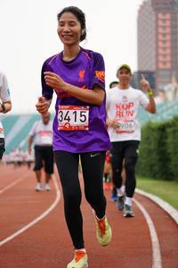 BIB: 906, 3415
                            <button type="button" onclick="openModal(5941658)" class="btn btn-primary btn-sm float-right btn-popup" data-toggle="modal" data-target=".modal-high-quality">
                        <i class="fas fa-shopping-cart"></i> Add to Cart
                    </button>
                                            <button type="button" onclick="isThisMe(5941658, true)" class="btn btn-success btn-sm float-right btn-popup btn-isme hidden" data-toggle="tooltip" data-placement="bottom" title="นี่คือรูปของคุณใช่ไหม คลิกที่นี่เพื่อเอาเข้าอัลบั้ม">
                        <i class="fas fa-plus"></i> Add to album
                    </button>
                    <button type="button" onclick="isThisMe(5941658, false)" class="btn btn-warning btn-sm float-right btn-popup btn-isnotme hidden">
                        <i class="fas fa-ban"></i> Remove from album
                    </button>