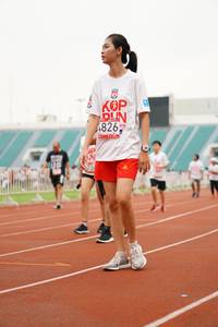 BIB: 4826, 015
                            <button type="button" onclick="openModal(6026882)" class="btn btn-primary btn-sm float-right btn-popup" data-toggle="modal" data-target=".modal-high-quality">
                        <i class="fas fa-shopping-cart"></i> Add to Cart
                    </button>
                                            <button type="button" onclick="isThisMe(6026882, true)" class="btn btn-success btn-sm float-right btn-popup btn-isme hidden" data-toggle="tooltip" data-placement="bottom" title="นี่คือรูปของคุณใช่ไหม คลิกที่นี่เพื่อเอาเข้าอัลบั้ม">
                        <i class="fas fa-plus"></i> Add to album
                    </button>
                    <button type="button" onclick="isThisMe(6026882, false)" class="btn btn-warning btn-sm float-right btn-popup btn-isnotme hidden">
                        <i class="fas fa-ban"></i> Remove from album
                    </button>