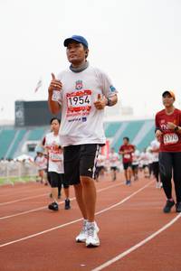 BIB: 1954, 2019, 2170, 1900
                            <button type="button" onclick="openModal(6024200)" class="btn btn-primary btn-sm float-right btn-popup" data-toggle="modal" data-target=".modal-high-quality">
                        <i class="fas fa-shopping-cart"></i> Add to Cart
                    </button>
                                            <button type="button" onclick="isThisMe(6024200, true)" class="btn btn-success btn-sm float-right btn-popup btn-isme hidden" data-toggle="tooltip" data-placement="bottom" title="นี่คือรูปของคุณใช่ไหม คลิกที่นี่เพื่อเอาเข้าอัลบั้ม">
                        <i class="fas fa-plus"></i> Add to album
                    </button>
                    <button type="button" onclick="isThisMe(6024200, false)" class="btn btn-warning btn-sm float-right btn-popup btn-isnotme hidden">
                        <i class="fas fa-ban"></i> Remove from album
                    </button>