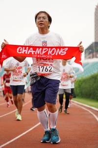 BIB: 2019, 1419, 1762
                            <button type="button" onclick="openModal(6025901)" class="btn btn-primary btn-sm float-right btn-popup" data-toggle="modal" data-target=".modal-high-quality">
                        <i class="fas fa-shopping-cart"></i> Add to Cart
                    </button>
                                            <button type="button" onclick="isThisMe(6025901, true)" class="btn btn-success btn-sm float-right btn-popup btn-isme hidden" data-toggle="tooltip" data-placement="bottom" title="นี่คือรูปของคุณใช่ไหม คลิกที่นี่เพื่อเอาเข้าอัลบั้ม">
                        <i class="fas fa-plus"></i> Add to album
                    </button>
                    <button type="button" onclick="isThisMe(6025901, false)" class="btn btn-warning btn-sm float-right btn-popup btn-isnotme hidden">
                        <i class="fas fa-ban"></i> Remove from album
                    </button>