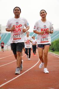 BIB: 201, 5377, 5376
                            <button type="button" onclick="openModal(6022823)" class="btn btn-primary btn-sm float-right btn-popup" data-toggle="modal" data-target=".modal-high-quality">
                        <i class="fas fa-shopping-cart"></i> Add to Cart
                    </button>
                                            <button type="button" onclick="isThisMe(6022823, true)" class="btn btn-success btn-sm float-right btn-popup btn-isme hidden" data-toggle="tooltip" data-placement="bottom" title="นี่คือรูปของคุณใช่ไหม คลิกที่นี่เพื่อเอาเข้าอัลบั้ม">
                        <i class="fas fa-plus"></i> Add to album
                    </button>
                    <button type="button" onclick="isThisMe(6022823, false)" class="btn btn-warning btn-sm float-right btn-popup btn-isnotme hidden">
                        <i class="fas fa-ban"></i> Remove from album
                    </button>