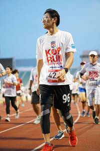 BIB: 7344, 999
                            <button type="button" onclick="openModal(5934036)" class="btn btn-primary btn-sm float-right btn-popup" data-toggle="modal" data-target=".modal-high-quality">
                        <i class="fas fa-shopping-cart"></i> Add to Cart
                    </button>
                                            <button type="button" onclick="isThisMe(5934036, true)" class="btn btn-success btn-sm float-right btn-popup btn-isme hidden" data-toggle="tooltip" data-placement="bottom" title="นี่คือรูปของคุณใช่ไหม คลิกที่นี่เพื่อเอาเข้าอัลบั้ม">
                        <i class="fas fa-plus"></i> Add to album
                    </button>
                    <button type="button" onclick="isThisMe(5934036, false)" class="btn btn-warning btn-sm float-right btn-popup btn-isnotme hidden">
                        <i class="fas fa-ban"></i> Remove from album
                    </button>