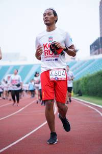 BIB: 2019, 4604
                            <button type="button" onclick="openModal(5936491)" class="btn btn-primary btn-sm float-right btn-popup" data-toggle="modal" data-target=".modal-high-quality">
                        <i class="fas fa-shopping-cart"></i> Add to Cart
                    </button>
                                            <button type="button" onclick="isThisMe(5936491, true)" class="btn btn-success btn-sm float-right btn-popup btn-isme hidden" data-toggle="tooltip" data-placement="bottom" title="นี่คือรูปของคุณใช่ไหม คลิกที่นี่เพื่อเอาเข้าอัลบั้ม">
                        <i class="fas fa-plus"></i> Add to album
                    </button>
                    <button type="button" onclick="isThisMe(5936491, false)" class="btn btn-warning btn-sm float-right btn-popup btn-isnotme hidden">
                        <i class="fas fa-ban"></i> Remove from album
                    </button>