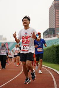 BIB: 2019, 100, 1146
                            <button type="button" onclick="openModal(6022388)" class="btn btn-primary btn-sm float-right btn-popup" data-toggle="modal" data-target=".modal-high-quality">
                        <i class="fas fa-shopping-cart"></i> Add to Cart
                    </button>
                                            <button type="button" onclick="isThisMe(6022388, true)" class="btn btn-success btn-sm float-right btn-popup btn-isme hidden" data-toggle="tooltip" data-placement="bottom" title="นี่คือรูปของคุณใช่ไหม คลิกที่นี่เพื่อเอาเข้าอัลบั้ม">
                        <i class="fas fa-plus"></i> Add to album
                    </button>
                    <button type="button" onclick="isThisMe(6022388, false)" class="btn btn-warning btn-sm float-right btn-popup btn-isnotme hidden">
                        <i class="fas fa-ban"></i> Remove from album
                    </button>