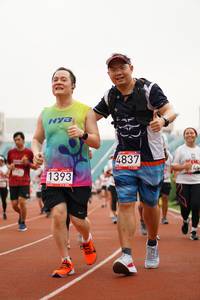 BIB: 4837, 1393
                            <button type="button" onclick="openModal(6024491)" class="btn btn-primary btn-sm float-right btn-popup" data-toggle="modal" data-target=".modal-high-quality">
                        <i class="fas fa-shopping-cart"></i> Add to Cart
                    </button>
                                            <button type="button" onclick="isThisMe(6024491, true)" class="btn btn-success btn-sm float-right btn-popup btn-isme hidden" data-toggle="tooltip" data-placement="bottom" title="นี่คือรูปของคุณใช่ไหม คลิกที่นี่เพื่อเอาเข้าอัลบั้ม">
                        <i class="fas fa-plus"></i> Add to album
                    </button>
                    <button type="button" onclick="isThisMe(6024491, false)" class="btn btn-warning btn-sm float-right btn-popup btn-isnotme hidden">
                        <i class="fas fa-ban"></i> Remove from album
                    </button>