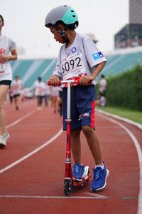 BIB: 6092
                            <button type="button" onclick="openModal(5938367)" class="btn btn-primary btn-sm float-right btn-popup" data-toggle="modal" data-target=".modal-high-quality">
                        <i class="fas fa-shopping-cart"></i> Add to Cart
                    </button>
                                            <button type="button" onclick="isThisMe(5938367, true)" class="btn btn-success btn-sm float-right btn-popup btn-isme hidden" data-toggle="tooltip" data-placement="bottom" title="นี่คือรูปของคุณใช่ไหม คลิกที่นี่เพื่อเอาเข้าอัลบั้ม">
                        <i class="fas fa-plus"></i> Add to album
                    </button>
                    <button type="button" onclick="isThisMe(5938367, false)" class="btn btn-warning btn-sm float-right btn-popup btn-isnotme hidden">
                        <i class="fas fa-ban"></i> Remove from album
                    </button>