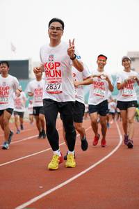 BIB: 2019, 1255, 1256, 2837, 113
                            <button type="button" onclick="openModal(5940028)" class="btn btn-primary btn-sm float-right btn-popup" data-toggle="modal" data-target=".modal-high-quality">
                        <i class="fas fa-shopping-cart"></i> Add to Cart
                    </button>
                                            <button type="button" onclick="isThisMe(5940028, true)" class="btn btn-success btn-sm float-right btn-popup btn-isme hidden" data-toggle="tooltip" data-placement="bottom" title="นี่คือรูปของคุณใช่ไหม คลิกที่นี่เพื่อเอาเข้าอัลบั้ม">
                        <i class="fas fa-plus"></i> Add to album
                    </button>
                    <button type="button" onclick="isThisMe(5940028, false)" class="btn btn-warning btn-sm float-right btn-popup btn-isnotme hidden">
                        <i class="fas fa-ban"></i> Remove from album
                    </button>