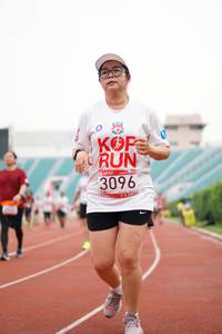 BIB: 3096
                            <button type="button" onclick="openModal(5940586)" class="btn btn-primary btn-sm float-right btn-popup" data-toggle="modal" data-target=".modal-high-quality">
                        <i class="fas fa-shopping-cart"></i> Add to Cart
                    </button>
                                            <button type="button" onclick="isThisMe(5940586, true)" class="btn btn-success btn-sm float-right btn-popup btn-isme hidden" data-toggle="tooltip" data-placement="bottom" title="นี่คือรูปของคุณใช่ไหม คลิกที่นี่เพื่อเอาเข้าอัลบั้ม">
                        <i class="fas fa-plus"></i> Add to album
                    </button>
                    <button type="button" onclick="isThisMe(5940586, false)" class="btn btn-warning btn-sm float-right btn-popup btn-isnotme hidden">
                        <i class="fas fa-ban"></i> Remove from album
                    </button>