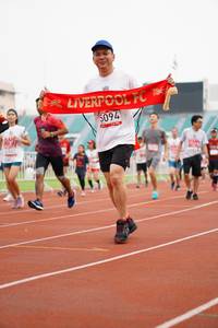 BIB: 5094, 1320
                            <button type="button" onclick="openModal(5940424)" class="btn btn-primary btn-sm float-right btn-popup" data-toggle="modal" data-target=".modal-high-quality">
                        <i class="fas fa-shopping-cart"></i> Add to Cart
                    </button>
                                            <button type="button" onclick="isThisMe(5940424, true)" class="btn btn-success btn-sm float-right btn-popup btn-isme hidden" data-toggle="tooltip" data-placement="bottom" title="นี่คือรูปของคุณใช่ไหม คลิกที่นี่เพื่อเอาเข้าอัลบั้ม">
                        <i class="fas fa-plus"></i> Add to album
                    </button>
                    <button type="button" onclick="isThisMe(5940424, false)" class="btn btn-warning btn-sm float-right btn-popup btn-isnotme hidden">
                        <i class="fas fa-ban"></i> Remove from album
                    </button>