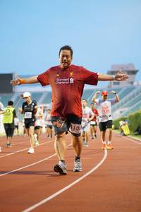 BIB: 607
                            <button type="button" onclick="openModal(5934628)" class="btn btn-primary btn-sm float-right btn-popup" data-toggle="modal" data-target=".modal-high-quality">
                        <i class="fas fa-shopping-cart"></i> Add to Cart
                    </button>
                                            <button type="button" onclick="isThisMe(5934628, true)" class="btn btn-success btn-sm float-right btn-popup btn-isme hidden" data-toggle="tooltip" data-placement="bottom" title="นี่คือรูปของคุณใช่ไหม คลิกที่นี่เพื่อเอาเข้าอัลบั้ม">
                        <i class="fas fa-plus"></i> Add to album
                    </button>
                    <button type="button" onclick="isThisMe(5934628, false)" class="btn btn-warning btn-sm float-right btn-popup btn-isnotme hidden">
                        <i class="fas fa-ban"></i> Remove from album
                    </button>