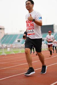 BIB: 4646, 2019
                            <button type="button" onclick="openModal(6020542)" class="btn btn-primary btn-sm float-right btn-popup" data-toggle="modal" data-target=".modal-high-quality">
                        <i class="fas fa-shopping-cart"></i> Add to Cart
                    </button>
                                            <button type="button" onclick="isThisMe(6020542, true)" class="btn btn-success btn-sm float-right btn-popup btn-isme hidden" data-toggle="tooltip" data-placement="bottom" title="นี่คือรูปของคุณใช่ไหม คลิกที่นี่เพื่อเอาเข้าอัลบั้ม">
                        <i class="fas fa-plus"></i> Add to album
                    </button>
                    <button type="button" onclick="isThisMe(6020542, false)" class="btn btn-warning btn-sm float-right btn-popup btn-isnotme hidden">
                        <i class="fas fa-ban"></i> Remove from album
                    </button>