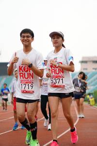 BIB: 5371, 219, 201, 1719
                            <button type="button" onclick="openModal(6021688)" class="btn btn-primary btn-sm float-right btn-popup" data-toggle="modal" data-target=".modal-high-quality">
                        <i class="fas fa-shopping-cart"></i> Add to Cart
                    </button>
                                            <button type="button" onclick="isThisMe(6021688, true)" class="btn btn-success btn-sm float-right btn-popup btn-isme hidden" data-toggle="tooltip" data-placement="bottom" title="นี่คือรูปของคุณใช่ไหม คลิกที่นี่เพื่อเอาเข้าอัลบั้ม">
                        <i class="fas fa-plus"></i> Add to album
                    </button>
                    <button type="button" onclick="isThisMe(6021688, false)" class="btn btn-warning btn-sm float-right btn-popup btn-isnotme hidden">
                        <i class="fas fa-ban"></i> Remove from album
                    </button>