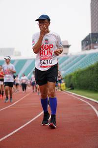 BIB: 209, 5410
                            <button type="button" onclick="openModal(5938758)" class="btn btn-primary btn-sm float-right btn-popup" data-toggle="modal" data-target=".modal-high-quality">
                        <i class="fas fa-shopping-cart"></i> Add to Cart
                    </button>
                                            <button type="button" onclick="isThisMe(5938758, true)" class="btn btn-success btn-sm float-right btn-popup btn-isme hidden" data-toggle="tooltip" data-placement="bottom" title="นี่คือรูปของคุณใช่ไหม คลิกที่นี่เพื่อเอาเข้าอัลบั้ม">
                        <i class="fas fa-plus"></i> Add to album
                    </button>
                    <button type="button" onclick="isThisMe(5938758, false)" class="btn btn-warning btn-sm float-right btn-popup btn-isnotme hidden">
                        <i class="fas fa-ban"></i> Remove from album
                    </button>