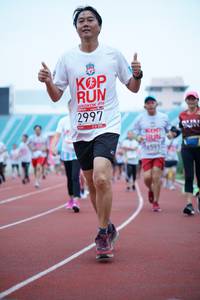 BIB: 010, 2997, 591
                            <button type="button" onclick="openModal(5934824)" class="btn btn-primary btn-sm float-right btn-popup" data-toggle="modal" data-target=".modal-high-quality">
                        <i class="fas fa-shopping-cart"></i> Add to Cart
                    </button>
                                            <button type="button" onclick="isThisMe(5934824, true)" class="btn btn-success btn-sm float-right btn-popup btn-isme hidden" data-toggle="tooltip" data-placement="bottom" title="นี่คือรูปของคุณใช่ไหม คลิกที่นี่เพื่อเอาเข้าอัลบั้ม">
                        <i class="fas fa-plus"></i> Add to album
                    </button>
                    <button type="button" onclick="isThisMe(5934824, false)" class="btn btn-warning btn-sm float-right btn-popup btn-isnotme hidden">
                        <i class="fas fa-ban"></i> Remove from album
                    </button>