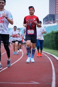 BIB: 4223, 2413
                            <button type="button" onclick="openModal(5935741)" class="btn btn-primary btn-sm float-right btn-popup" data-toggle="modal" data-target=".modal-high-quality">
                        <i class="fas fa-shopping-cart"></i> Add to Cart
                    </button>
                                            <button type="button" onclick="isThisMe(5935741, true)" class="btn btn-success btn-sm float-right btn-popup btn-isme hidden" data-toggle="tooltip" data-placement="bottom" title="นี่คือรูปของคุณใช่ไหม คลิกที่นี่เพื่อเอาเข้าอัลบั้ม">
                        <i class="fas fa-plus"></i> Add to album
                    </button>
                    <button type="button" onclick="isThisMe(5935741, false)" class="btn btn-warning btn-sm float-right btn-popup btn-isnotme hidden">
                        <i class="fas fa-ban"></i> Remove from album
                    </button>