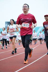 BIB: 1835, 3206, 
                            <button type="button" onclick="openModal(5936806)" class="btn btn-primary btn-sm float-right btn-popup" data-toggle="modal" data-target=".modal-high-quality">
                        <i class="fas fa-shopping-cart"></i> Add to Cart
                    </button>
                                            <button type="button" onclick="isThisMe(5936806, true)" class="btn btn-success btn-sm float-right btn-popup btn-isme hidden" data-toggle="tooltip" data-placement="bottom" title="นี่คือรูปของคุณใช่ไหม คลิกที่นี่เพื่อเอาเข้าอัลบั้ม">
                        <i class="fas fa-plus"></i> Add to album
                    </button>
                    <button type="button" onclick="isThisMe(5936806, false)" class="btn btn-warning btn-sm float-right btn-popup btn-isnotme hidden">
                        <i class="fas fa-ban"></i> Remove from album
                    </button>