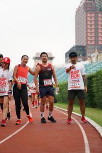 BIB: 3702, 3703, 2294, 631
                            <button type="button" onclick="openModal(6023687)" class="btn btn-primary btn-sm float-right btn-popup" data-toggle="modal" data-target=".modal-high-quality">
                        <i class="fas fa-shopping-cart"></i> Add to Cart
                    </button>
                                            <button type="button" onclick="isThisMe(6023687, true)" class="btn btn-success btn-sm float-right btn-popup btn-isme hidden" data-toggle="tooltip" data-placement="bottom" title="นี่คือรูปของคุณใช่ไหม คลิกที่นี่เพื่อเอาเข้าอัลบั้ม">
                        <i class="fas fa-plus"></i> Add to album
                    </button>
                    <button type="button" onclick="isThisMe(6023687, false)" class="btn btn-warning btn-sm float-right btn-popup btn-isnotme hidden">
                        <i class="fas fa-ban"></i> Remove from album
                    </button>