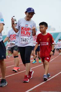 BIB: 2010, 7487, 439
                            <button type="button" onclick="openModal(5938182)" class="btn btn-primary btn-sm float-right btn-popup" data-toggle="modal" data-target=".modal-high-quality">
                        <i class="fas fa-shopping-cart"></i> Add to Cart
                    </button>
                                            <button type="button" onclick="isThisMe(5938182, true)" class="btn btn-success btn-sm float-right btn-popup btn-isme hidden" data-toggle="tooltip" data-placement="bottom" title="นี่คือรูปของคุณใช่ไหม คลิกที่นี่เพื่อเอาเข้าอัลบั้ม">
                        <i class="fas fa-plus"></i> Add to album
                    </button>
                    <button type="button" onclick="isThisMe(5938182, false)" class="btn btn-warning btn-sm float-right btn-popup btn-isnotme hidden">
                        <i class="fas fa-ban"></i> Remove from album
                    </button>