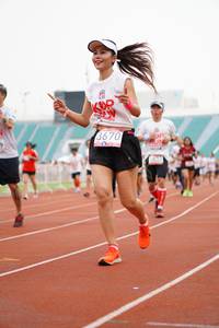 BIB: 3670
                            <button type="button" onclick="openModal(5940322)" class="btn btn-primary btn-sm float-right btn-popup" data-toggle="modal" data-target=".modal-high-quality">
                        <i class="fas fa-shopping-cart"></i> Add to Cart
                    </button>
                                            <button type="button" onclick="isThisMe(5940322, true)" class="btn btn-success btn-sm float-right btn-popup btn-isme hidden" data-toggle="tooltip" data-placement="bottom" title="นี่คือรูปของคุณใช่ไหม คลิกที่นี่เพื่อเอาเข้าอัลบั้ม">
                        <i class="fas fa-plus"></i> Add to album
                    </button>
                    <button type="button" onclick="isThisMe(5940322, false)" class="btn btn-warning btn-sm float-right btn-popup btn-isnotme hidden">
                        <i class="fas fa-ban"></i> Remove from album
                    </button>