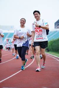 BIB: 201, 4850
                            <button type="button" onclick="openModal(5937298)" class="btn btn-primary btn-sm float-right btn-popup" data-toggle="modal" data-target=".modal-high-quality">
                        <i class="fas fa-shopping-cart"></i> Add to Cart
                    </button>
                                            <button type="button" onclick="isThisMe(5937298, true)" class="btn btn-success btn-sm float-right btn-popup btn-isme hidden" data-toggle="tooltip" data-placement="bottom" title="นี่คือรูปของคุณใช่ไหม คลิกที่นี่เพื่อเอาเข้าอัลบั้ม">
                        <i class="fas fa-plus"></i> Add to album
                    </button>
                    <button type="button" onclick="isThisMe(5937298, false)" class="btn btn-warning btn-sm float-right btn-popup btn-isnotme hidden">
                        <i class="fas fa-ban"></i> Remove from album
                    </button>