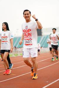 BIB: 2432, 2019, 1601
                            <button type="button" onclick="openModal(6026220)" class="btn btn-primary btn-sm float-right btn-popup" data-toggle="modal" data-target=".modal-high-quality">
                        <i class="fas fa-shopping-cart"></i> Add to Cart
                    </button>
                                            <button type="button" onclick="isThisMe(6026220, true)" class="btn btn-success btn-sm float-right btn-popup btn-isme hidden" data-toggle="tooltip" data-placement="bottom" title="นี่คือรูปของคุณใช่ไหม คลิกที่นี่เพื่อเอาเข้าอัลบั้ม">
                        <i class="fas fa-plus"></i> Add to album
                    </button>
                    <button type="button" onclick="isThisMe(6026220, false)" class="btn btn-warning btn-sm float-right btn-popup btn-isnotme hidden">
                        <i class="fas fa-ban"></i> Remove from album
                    </button>